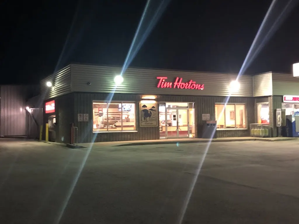 Tim Hortons storefront and interior at 9158 - Quarry Rd, Stony Mountain, MB