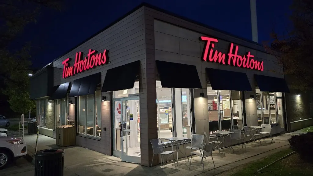Tim Hortons storefront and interior at 995 Major Mackenzie Drive West, Maple, ON