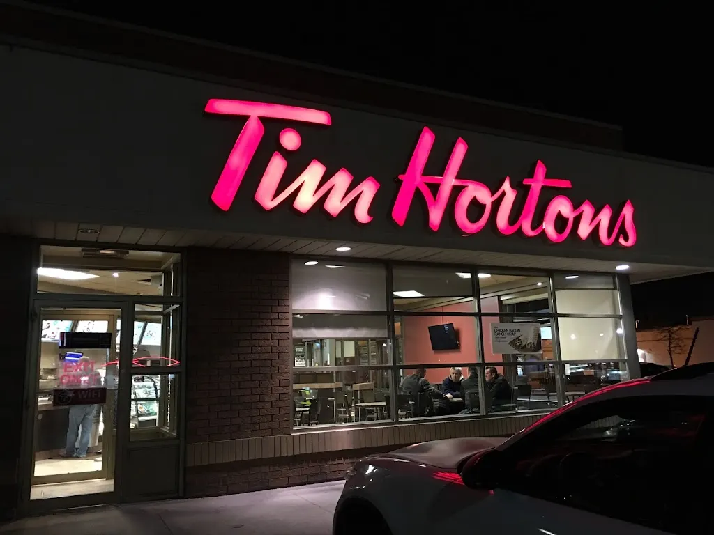 Tim Hortons storefront and interior at 1327 Dundas St E, Mississauga, ON