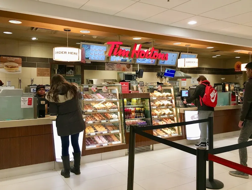 Tim Hortons storefront and interior at 3359 Mississauga Rd N, Mississauga, ON