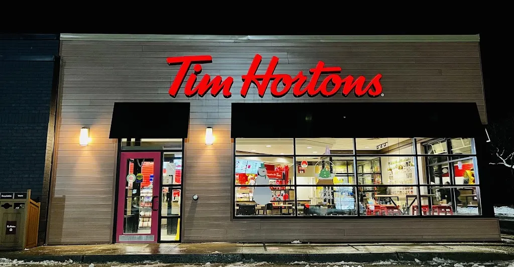 Tim Hortons storefront and interior at 325 Toronto St, Uxbridge, ON