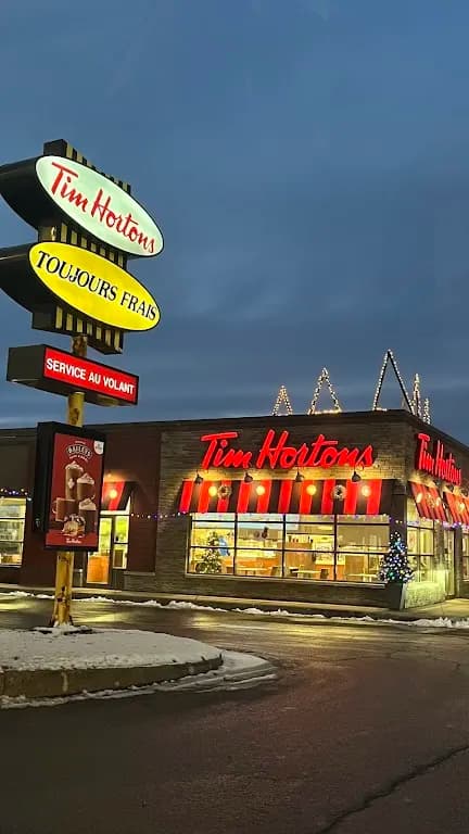 Tim Hortons storefront and interior at 1997 Boul Talbot, Chicoutimi, QC